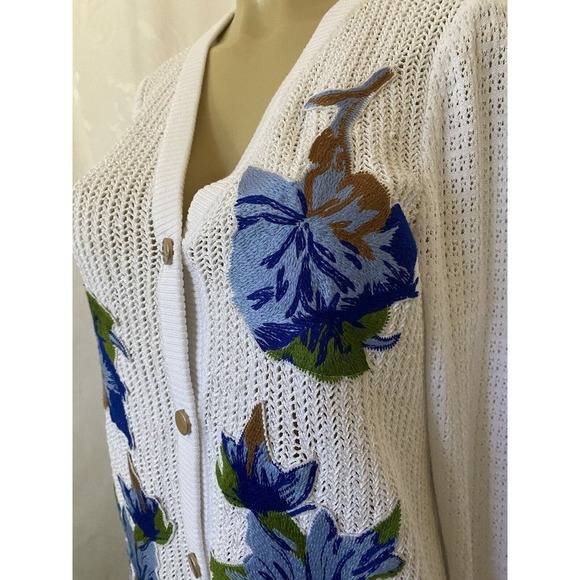 NWOT MISOOK Embroidered Pointelle Knit Boyfriend Cardigan Sweater White … - Picture 5 of 7